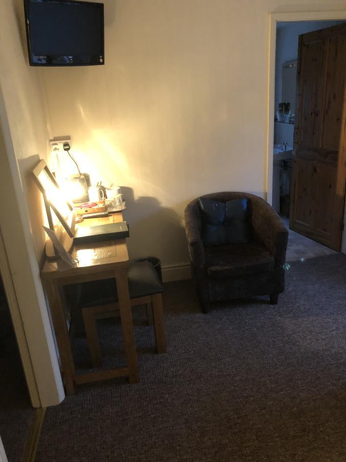 فندق The Oakeley Arms Maentwrog المظهر الخارجي الصورة