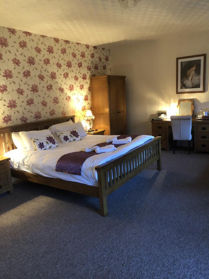 فندق The Oakeley Arms Maentwrog المظهر الخارجي الصورة